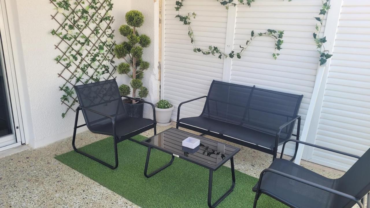 Seaty Apartment Corinth Ngoại thất bức ảnh